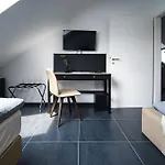 Blauer Stein - Echo Wh05 - Penthouse Apartman *